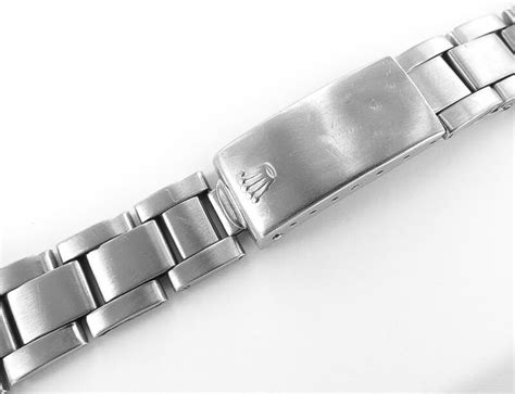 rolex oyster with solid centre links doesn't stretch|stretch.